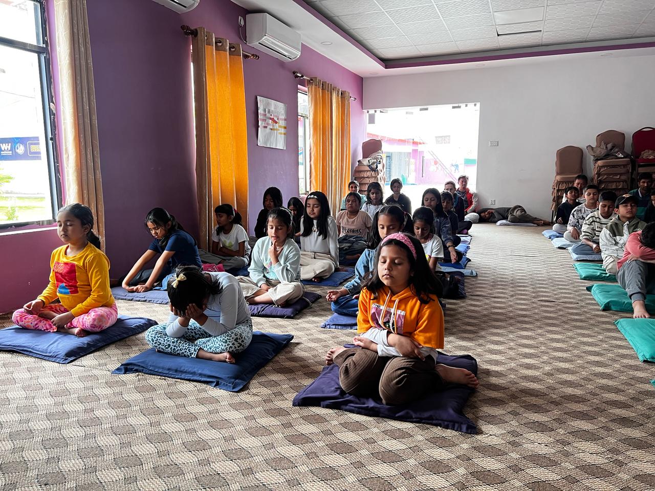 हिमालयन ह्वाइटहाउस स्कूलमा ध्यान